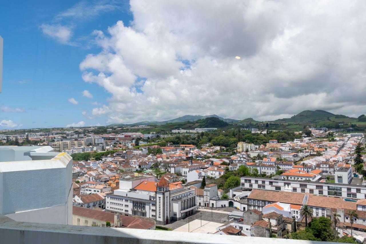 Atlantic Penthouse - City, Montain & Ocean - Free Parking Ponta Delgada  Exterior photo